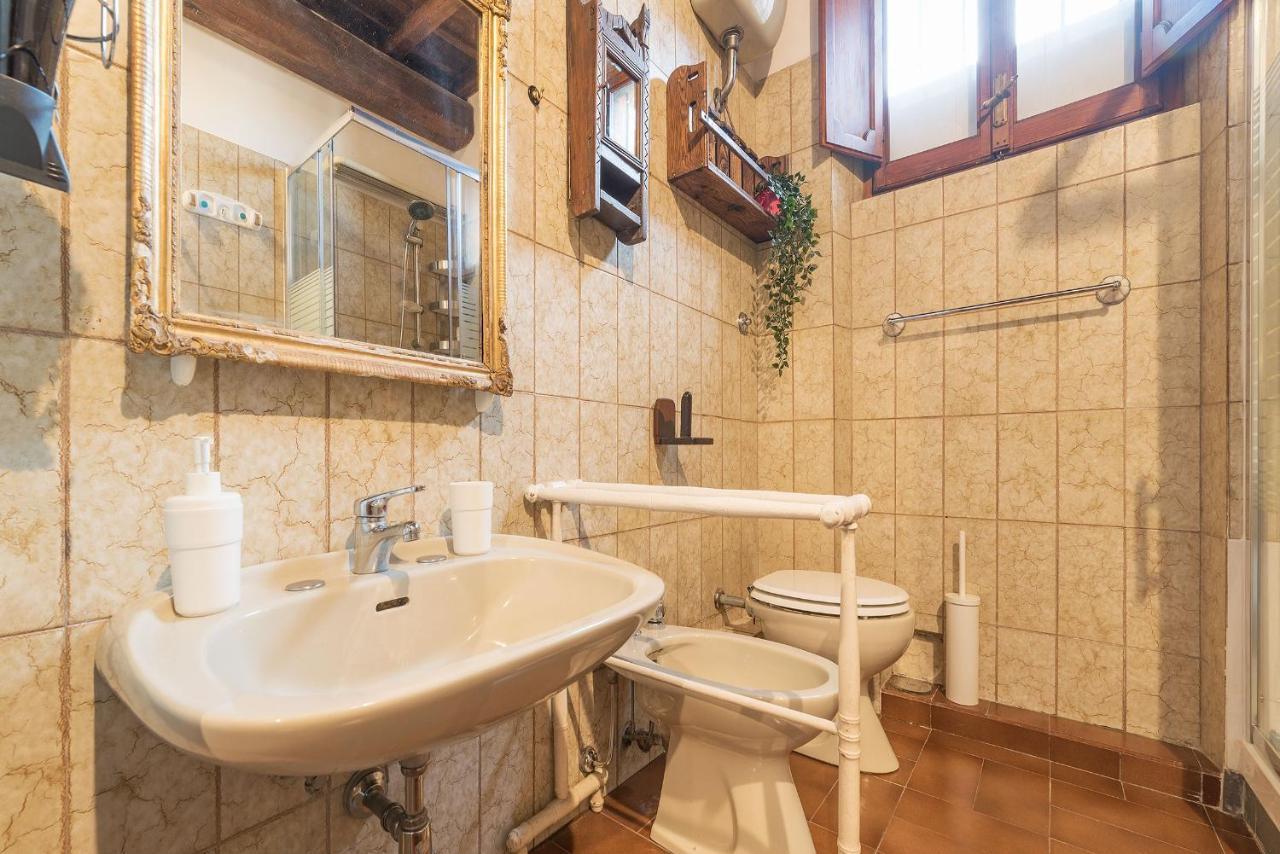 Montecitorio & Pantheon Stylish Flat Apartment Roma Exterior foto