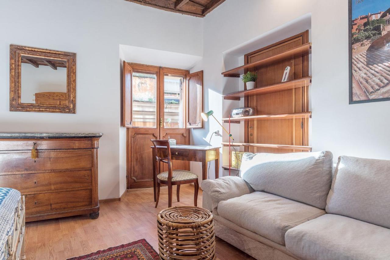 Montecitorio & Pantheon Stylish Flat Apartment Roma Exterior foto